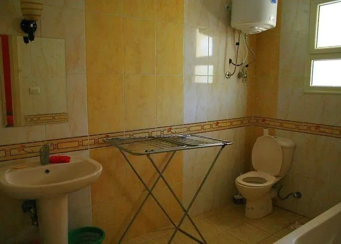 Karma With And Pools-foreign Guests Only Apartment Hurghada