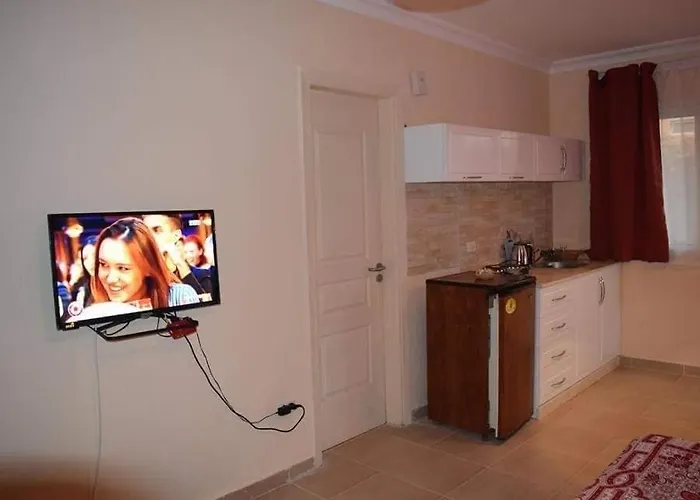 Karma With And Pools-foreign Guests Only *