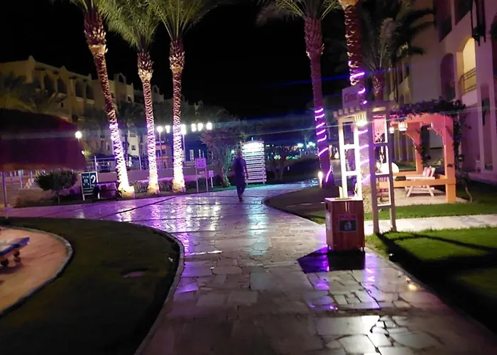 Apartment Karma With And Pools-foreign Guests Only *