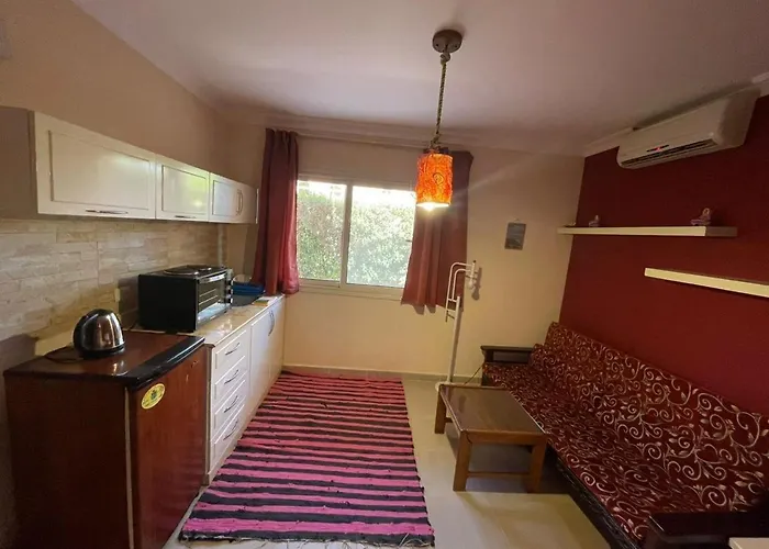 Karma With And Pools-foreign Guests Only Apartment *