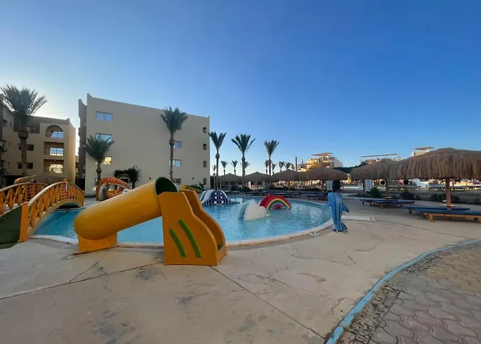 Karma With And Pools-foreign Guests Only Apartment Hurghada
